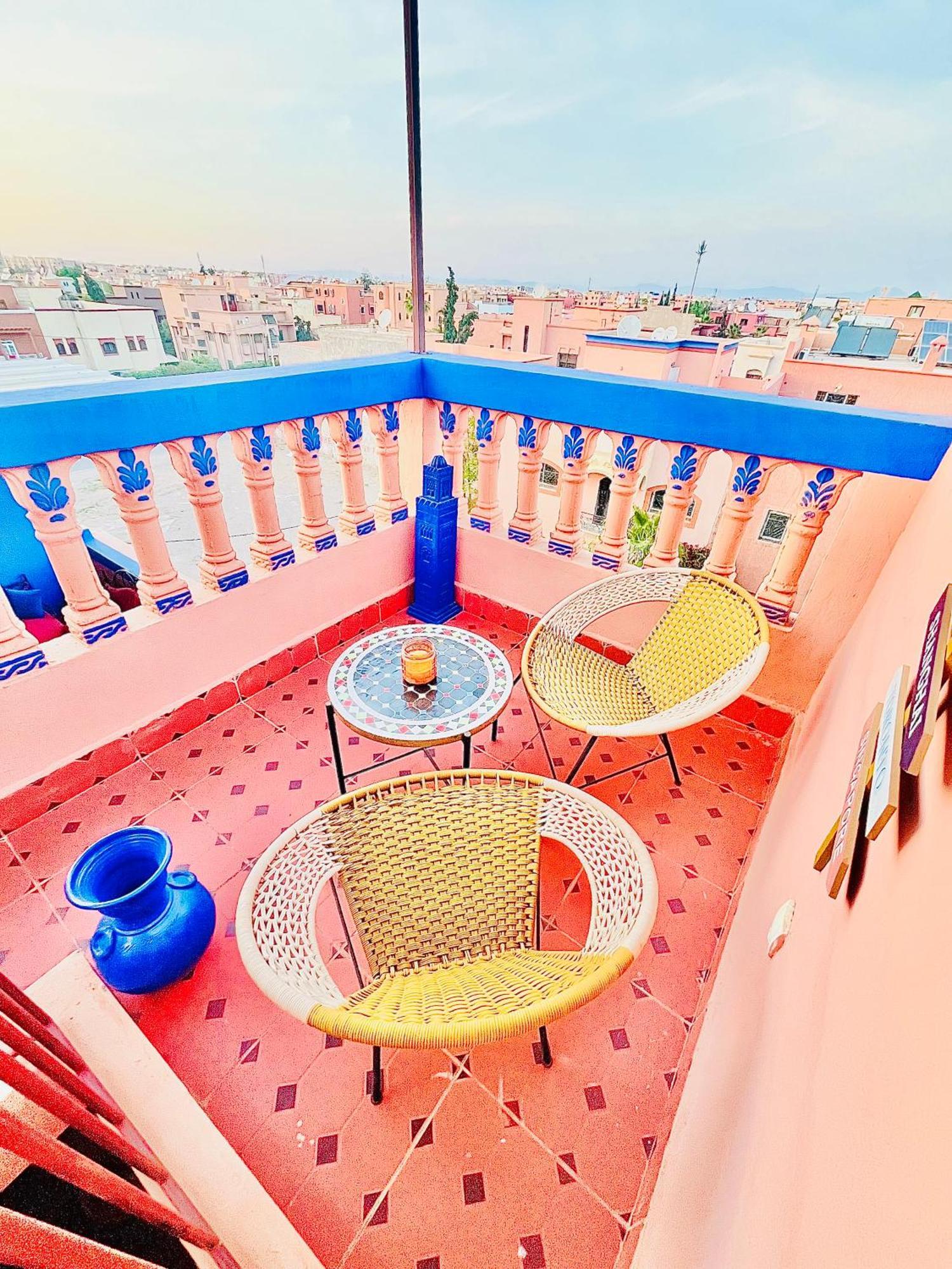 Apartment With Ac, Patio And Rooftop Appartement Climatise Avec Patio Et Toit Terrasse Marrakesh Exterior photo