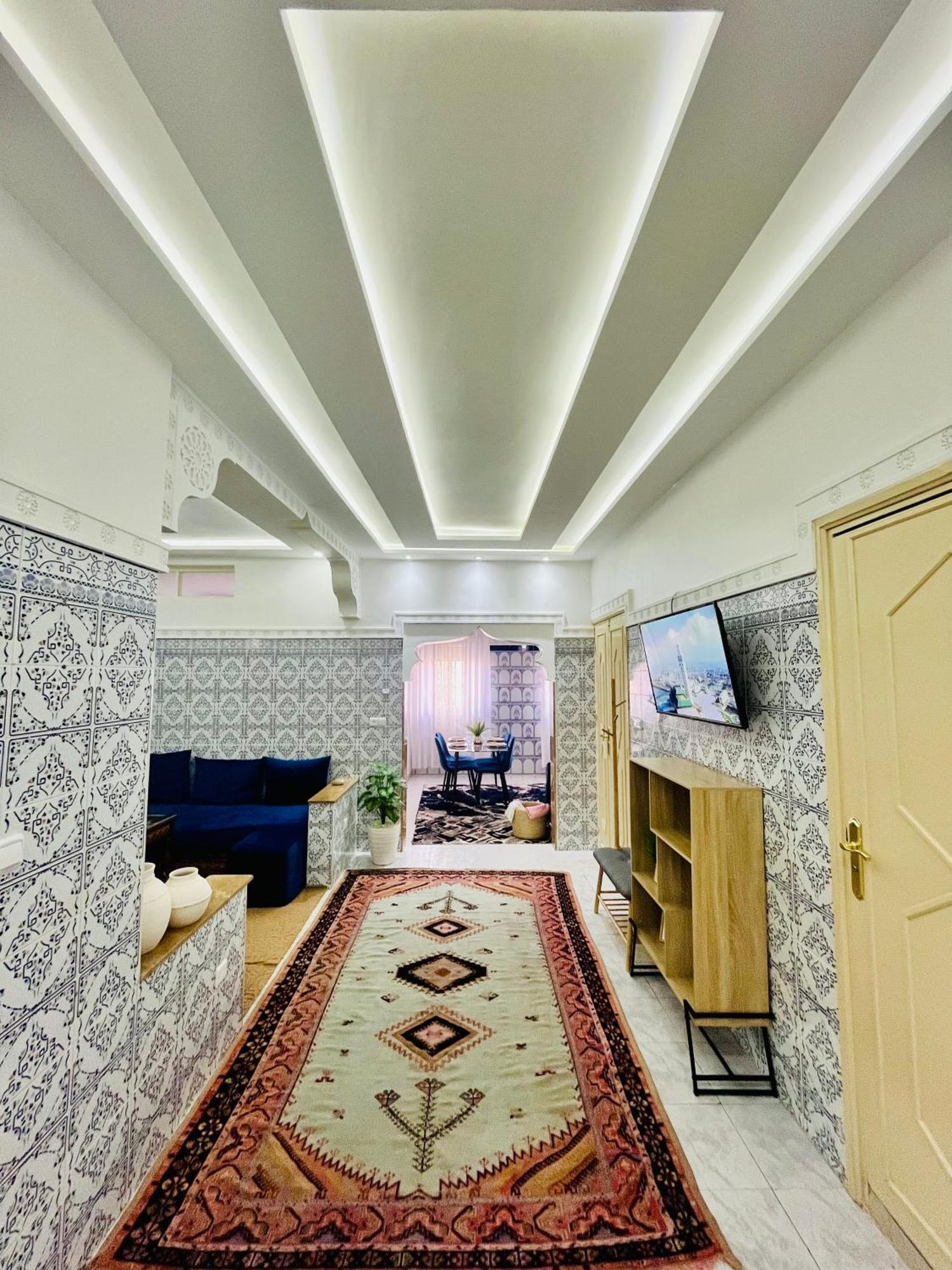 Apartment With Ac, Patio And Rooftop Appartement Climatise Avec Patio Et Toit Terrasse Marrakesh Exterior photo
