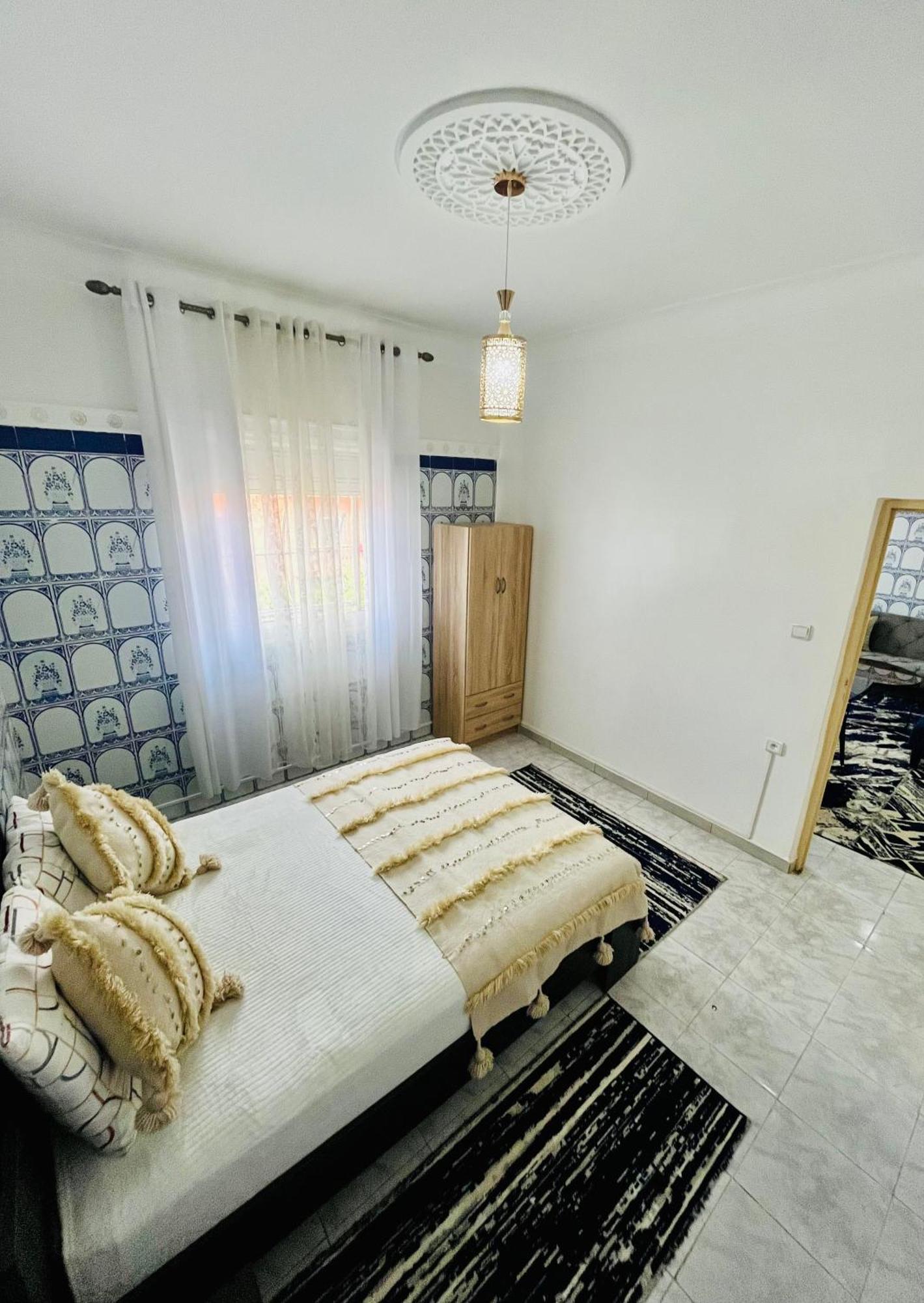 Apartment With Ac, Patio And Rooftop Appartement Climatise Avec Patio Et Toit Terrasse Marrakesh Exterior photo