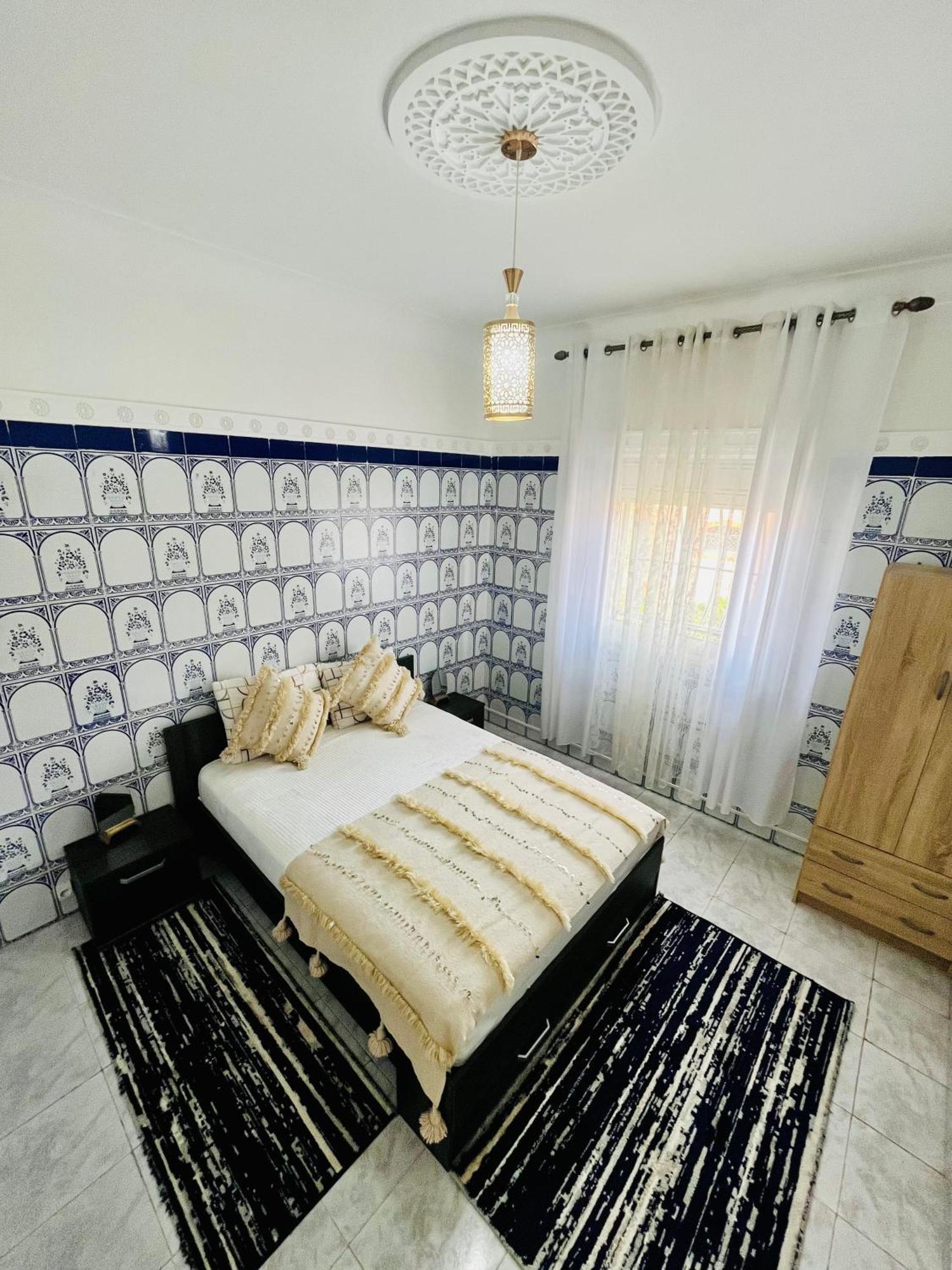 Apartment With Ac, Patio And Rooftop Appartement Climatise Avec Patio Et Toit Terrasse Marrakesh Exterior photo